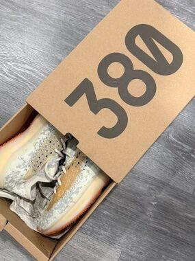 Yeezy boost 380